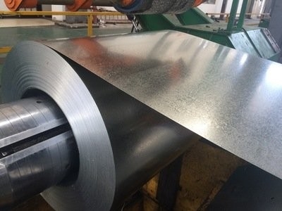 JIS ASTM DX51D ha galvanizzato la lamiera di acciaio 0.8mm per industria delle coperture