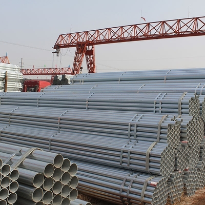 Il tubo d'acciaio saldato di gi ha galvanizzato le superfici rivestita un diametro esterno da 10 - 80 millimetri